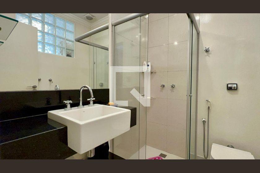 Apartamento à Venda – Jardim Paulista, 4 Quartos, 250 m² – São Paulo