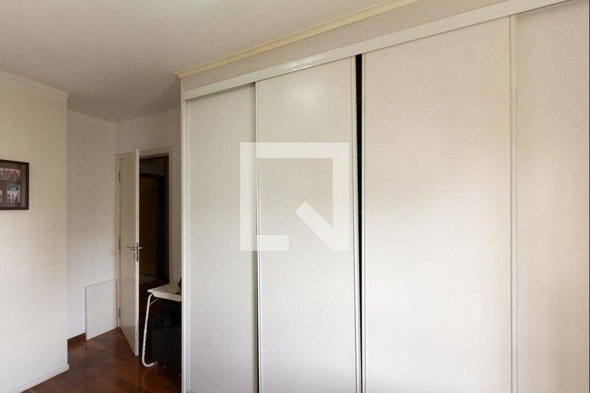 Apartamento à Venda – Itaim Bibi, 4 Quartos, 226 m² – São Paulo