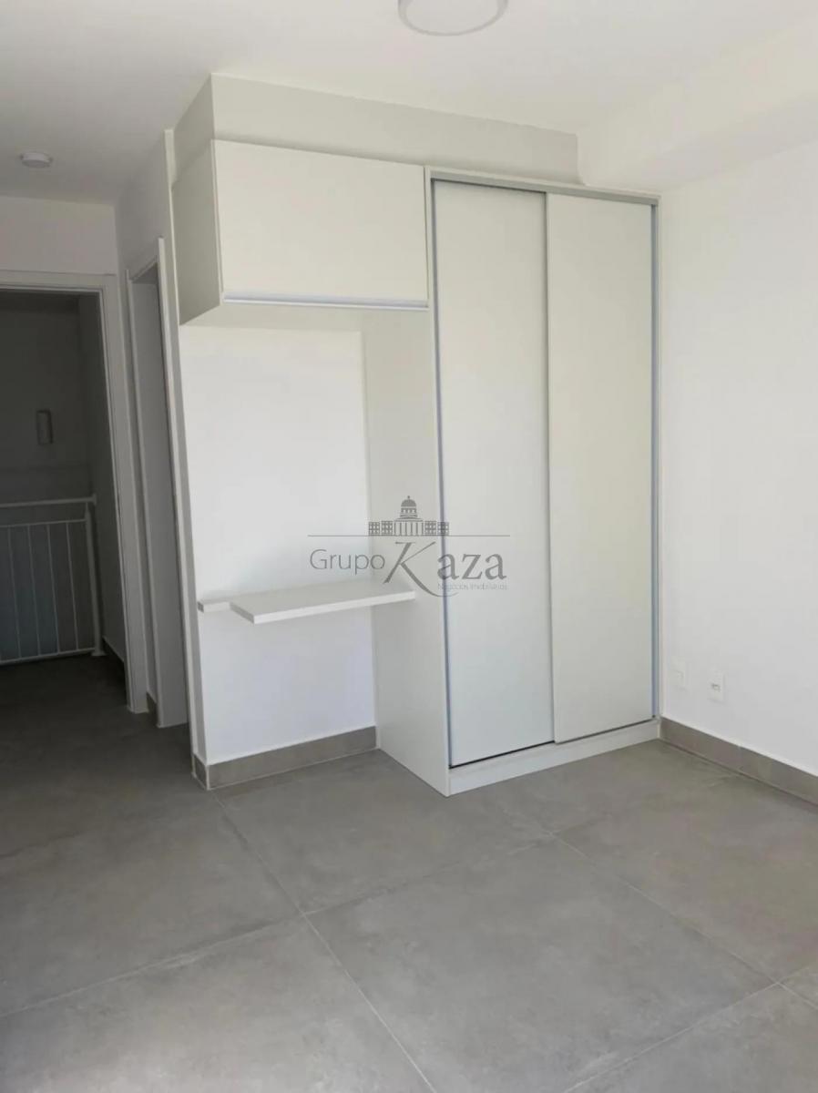 Apartamento Duplex – Vila Madalena – 2 Suítes – 79m².