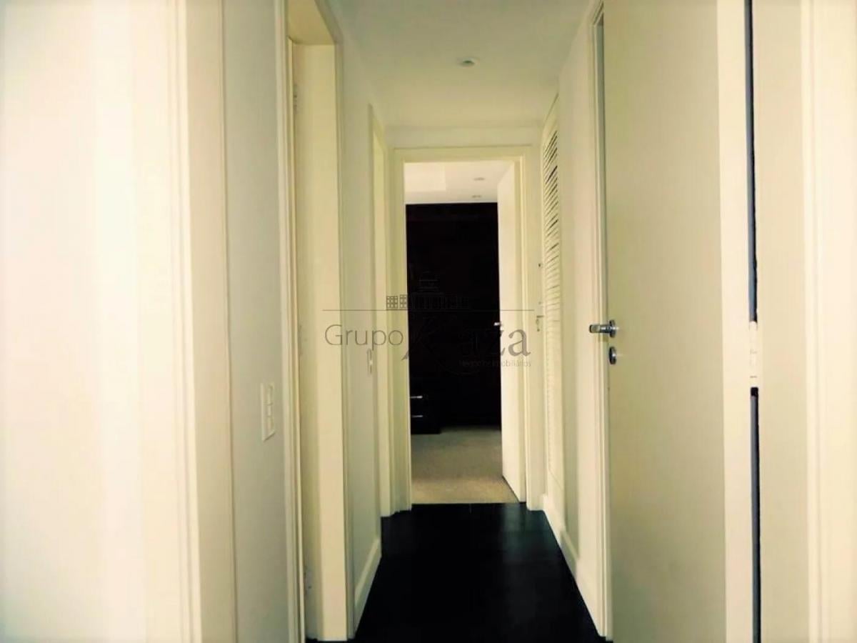 Apartamento – Itaim Bibi – 2 Dormitórios – 90m².