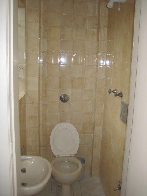 Agradável apartamento tipo para locação em Jardim Paulista com 3 quartos, sendo 1 suíte, 160m² – rem