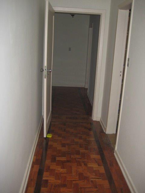 Agradável apartamento tipo para locação em Jardim Paulista com 3 quartos, sendo 1 suíte, 160m² – rem