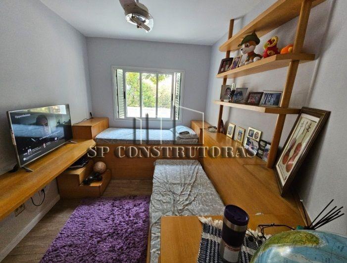 Cond. Villa Borghese – 3 Dorms – 2 Suites – 3 Vagas Garagem – Ambientes Amplos – OPORTUNIDADE!!!
