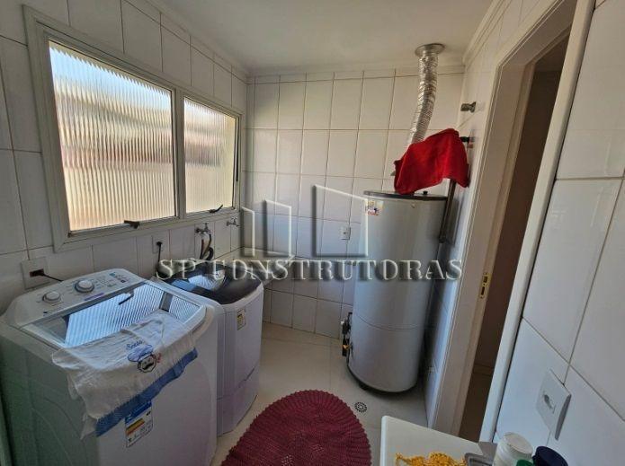 Cond. Villa Borghese – 3 Dorms – 2 Suites – 3 Vagas Garagem – Ambientes Amplos – OPORTUNIDADE!!!