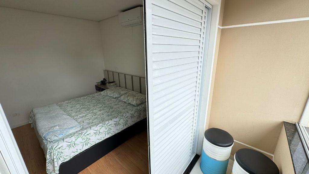 Sobrado de alto padrao com 4 suites no Parque Continental, Sao Paulo