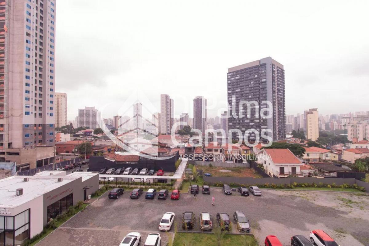 Apartamento com 1 quarto e varanda, a poucos minutos do metrô, no bairro Ipiranga