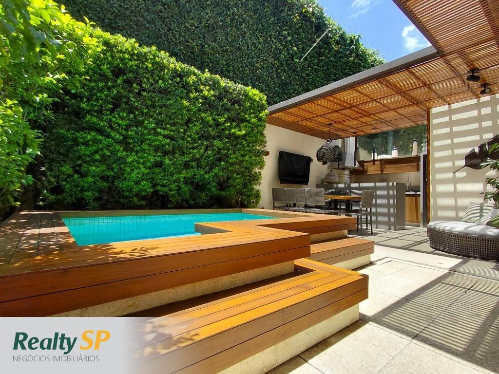 CASA 237m² EM COND. FECHADO / 3 SUÍTES / 3 SALAS / PISCINA / CHURRASQ. / 3 VAGAS