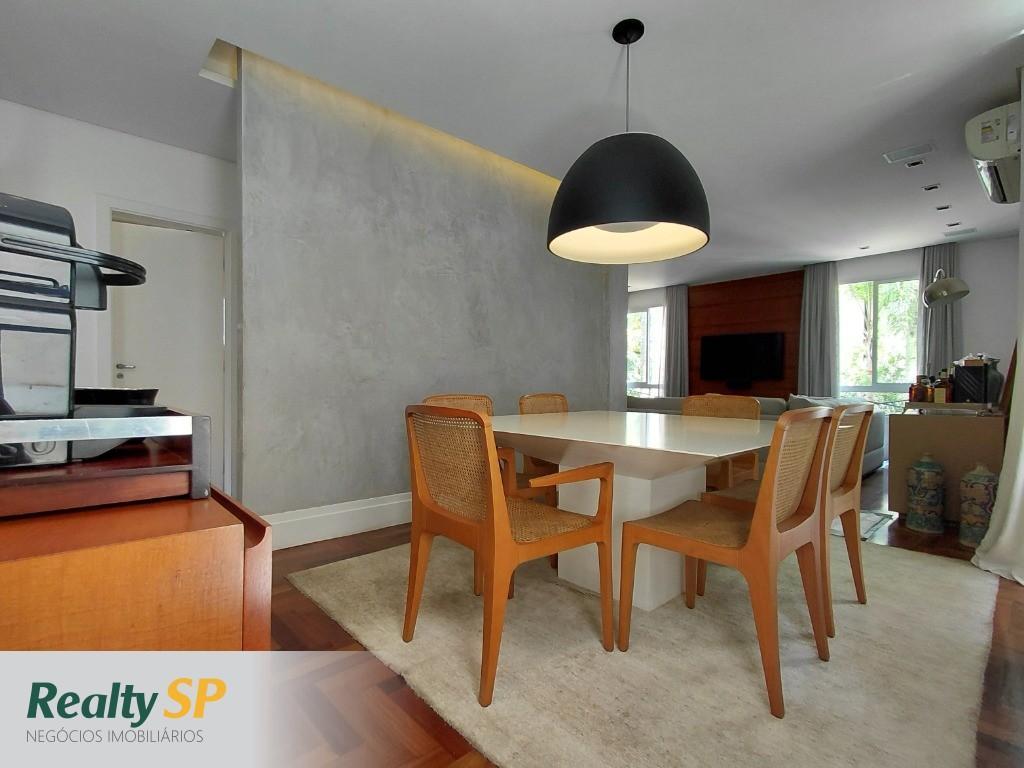CASA 237m² EM COND. FECHADO / 3 SUÍTES / 3 SALAS / PISCINA / CHURRASQ. / 3 VAGAS