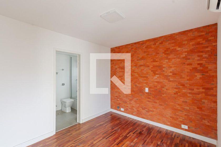 Apartamento à Venda – Moema, 3 Quartos, 240 m² – São Paulo