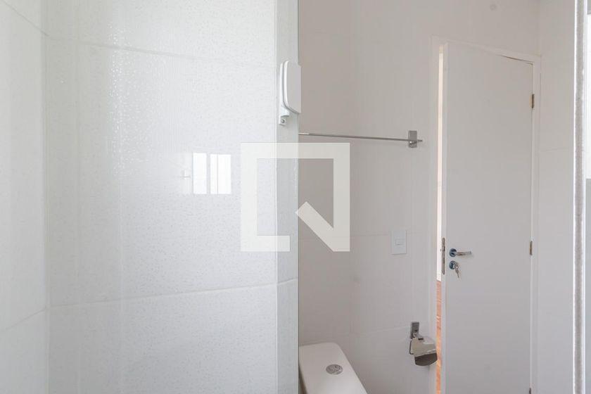 Apartamento à Venda – Moema, 3 Quartos, 240 m² – São Paulo