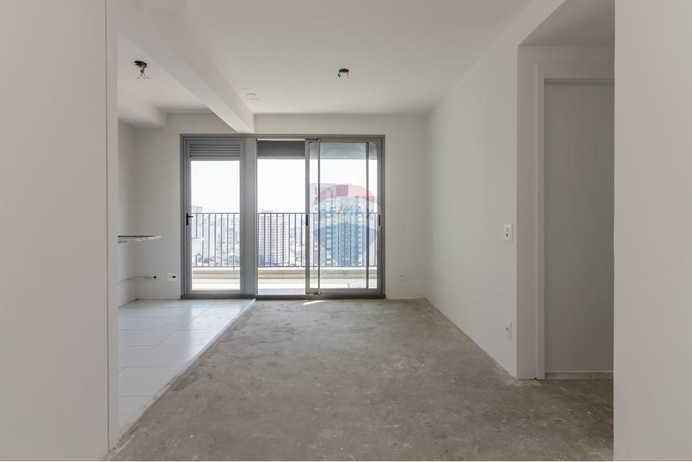 Apartamento à Venda – Rua Vergueiro, a apenas 650m do Metrô Santos-Imigrantes