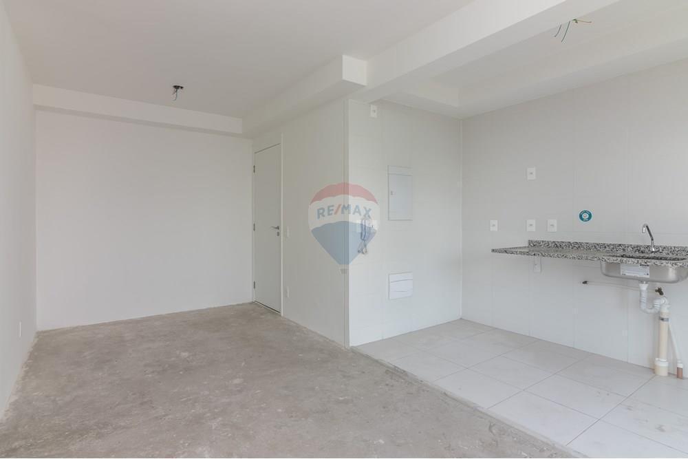 Apartamento à Venda – Rua Vergueiro, a apenas 650m do Metrô Santos-Imigrantes