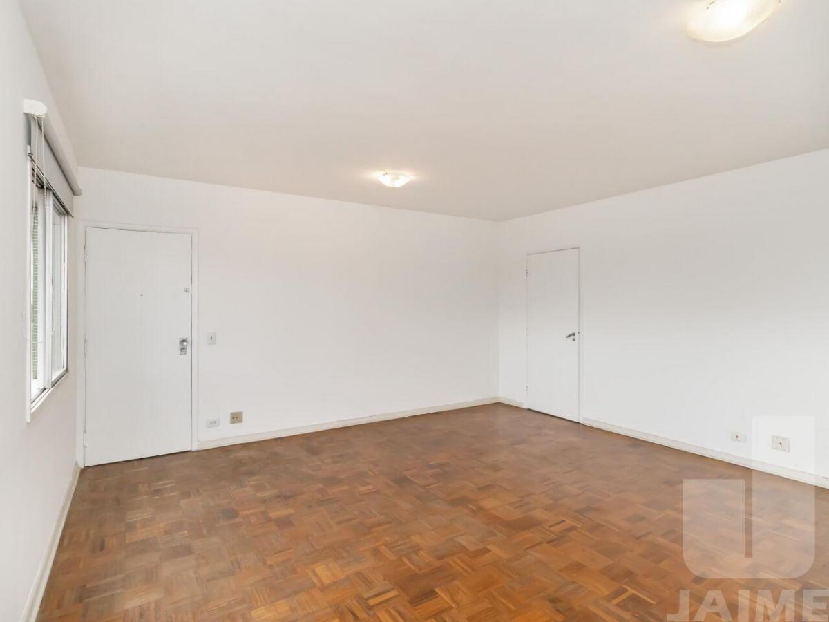 Apartamento 03 dormitórios, 01 vaga em Perdizes.