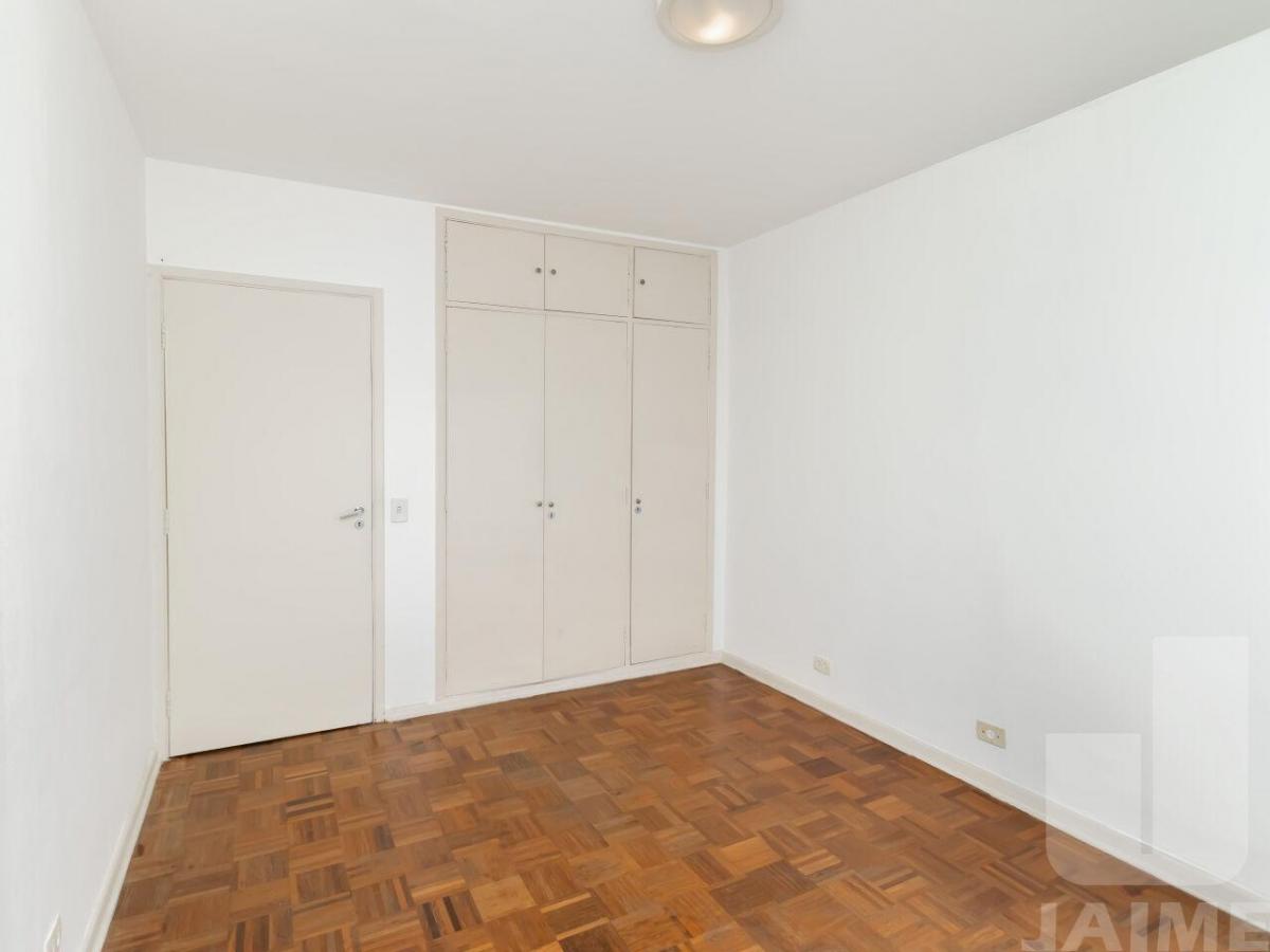 Apartamento 03 dormitórios, 01 vaga em Perdizes.