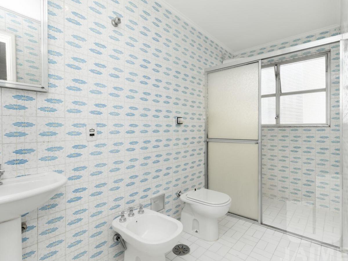 Apartamento 03 dormitórios, 01 vaga em Perdizes.