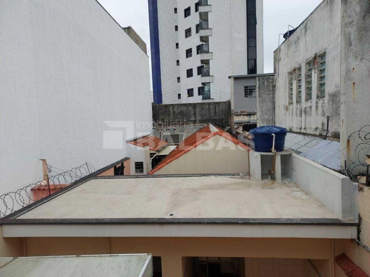 OPORTUNIDADE ÚNICA: Sobrado Espaçoso no Coração do Tatuapé – Ideal para Moradia ou Comércio!