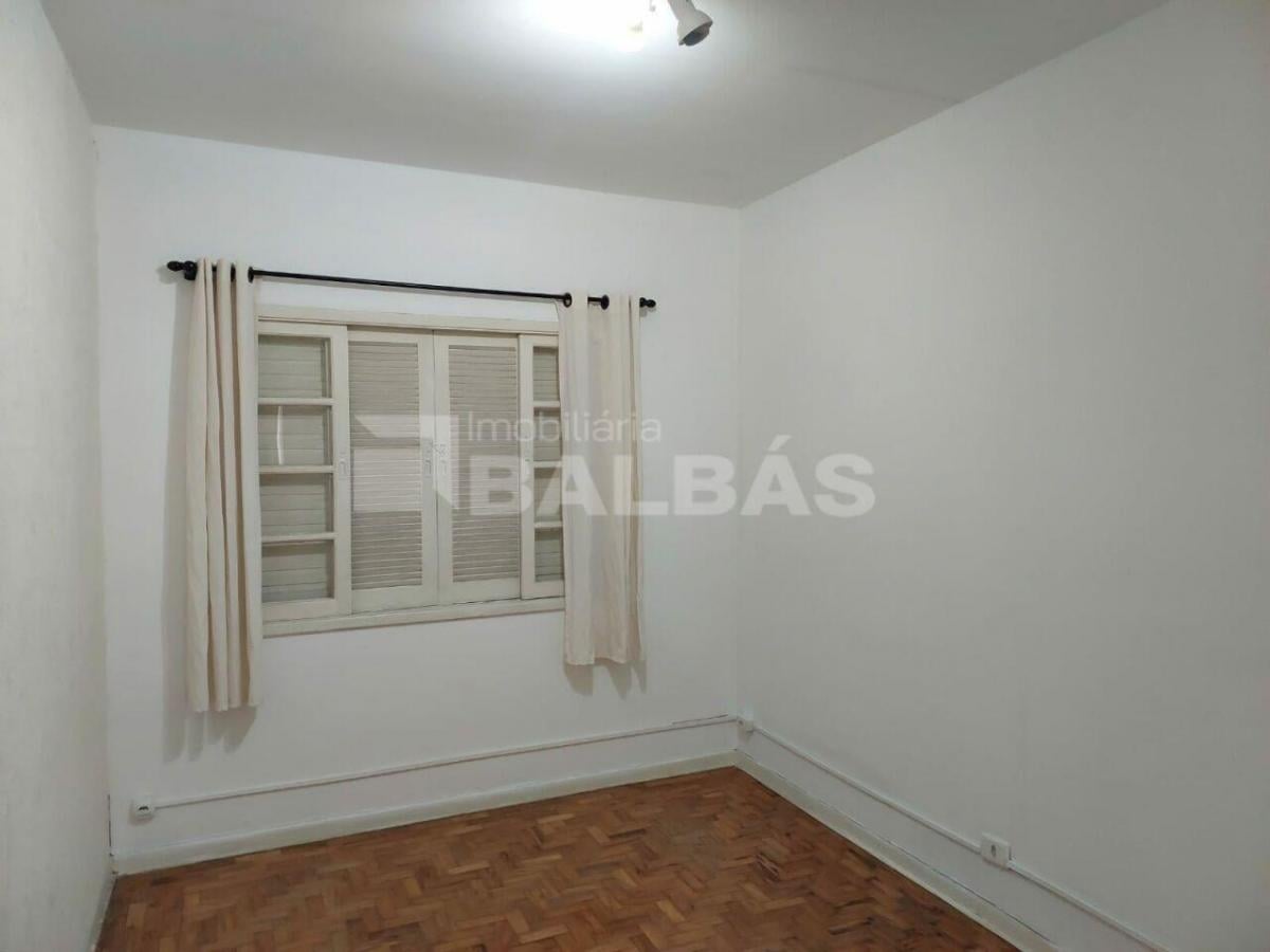 OPORTUNIDADE ÚNICA: Sobrado Espaçoso no Coração do Tatuapé – Ideal para Moradia ou Comércio!