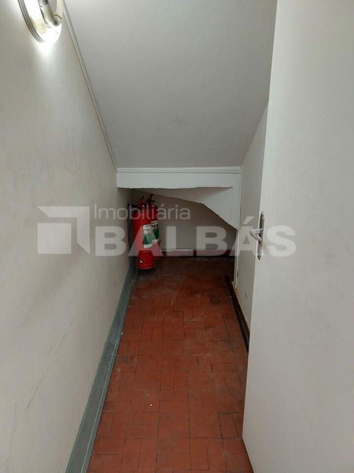OPORTUNIDADE ÚNICA: Sobrado Espaçoso no Coração do Tatuapé – Ideal para Moradia ou Comércio!