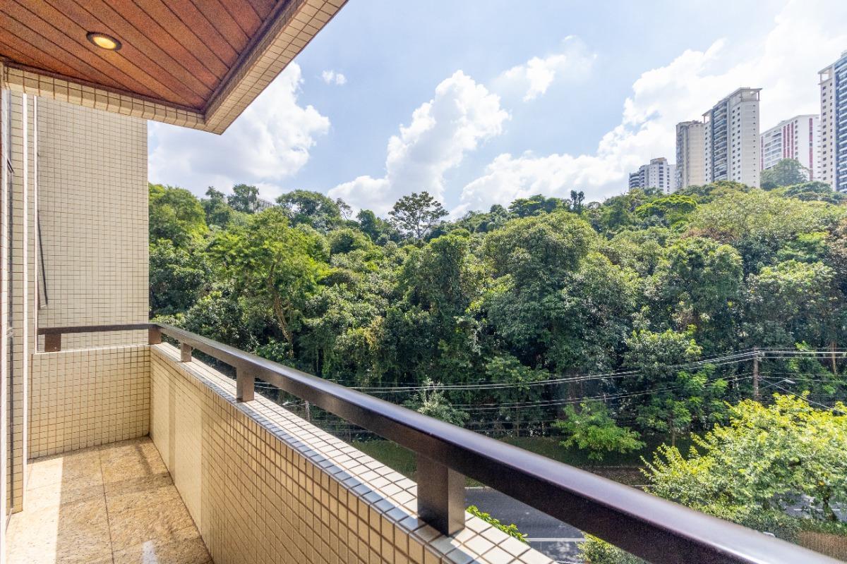 Lindo Duplex á venda na Vila Suzana 245 metros 3 suites 4 vagas FL34