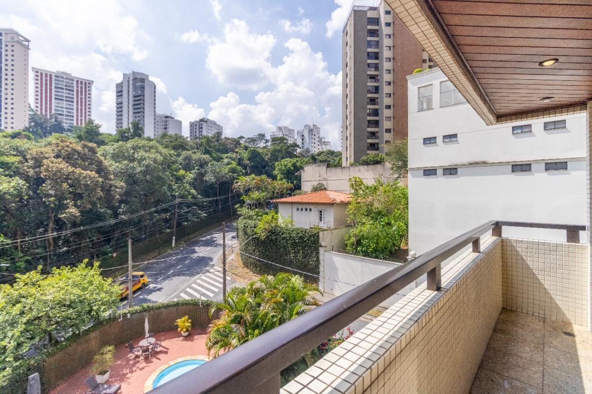 Lindo Duplex á venda na Vila Suzana 245 metros 3 suites 4 vagas FL34