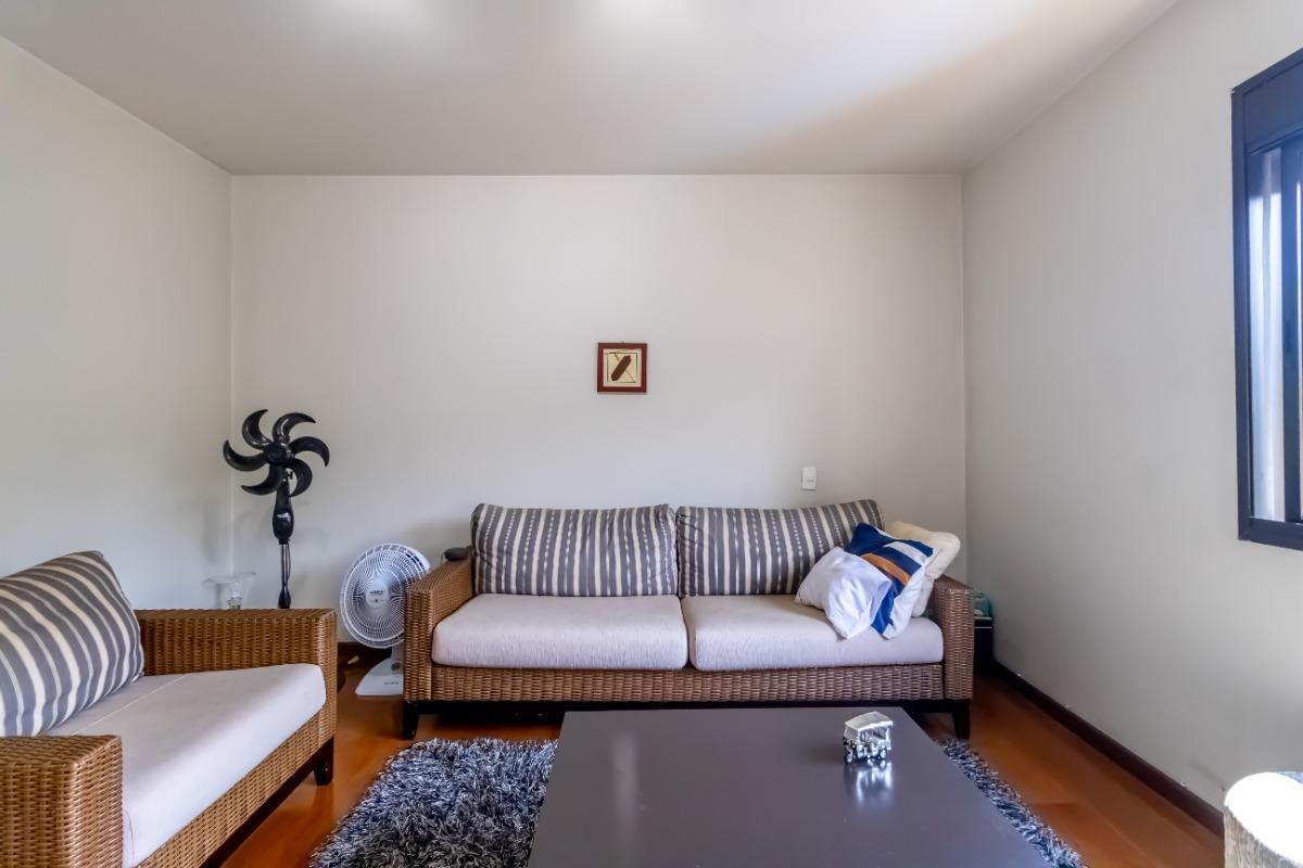 Lindo Duplex á venda na Vila Suzana 245 metros 3 suites 4 vagas FL34