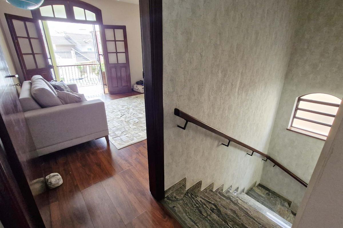 Aconchegante casa tipo para venda em Jardim Franca com 3 quartos, sendo 2 suítes, 305.3m² – remaxmam