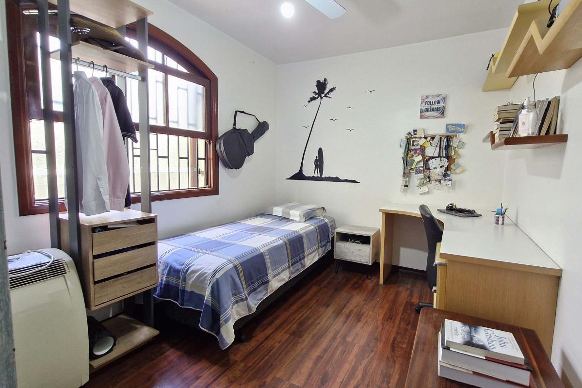 Aconchegante casa tipo para venda em Jardim Franca com 3 quartos, sendo 2 suítes, 305.3m² – remaxmam