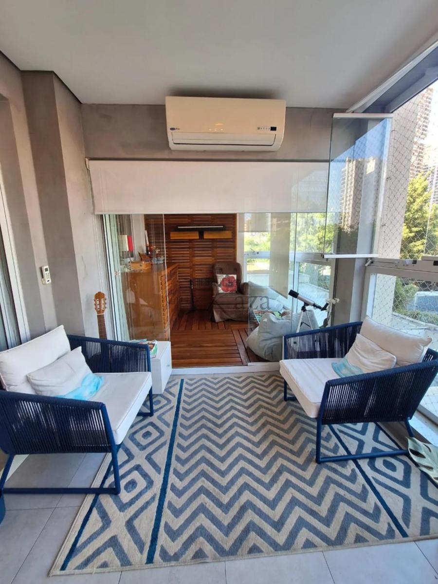 Apartamento – Chácara Santo Antônio – 3 Suítes – 138m².