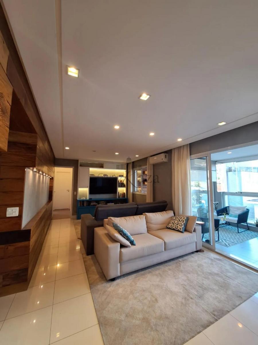 Apartamento – Chácara Santo Antônio – 3 Suítes – 138m².