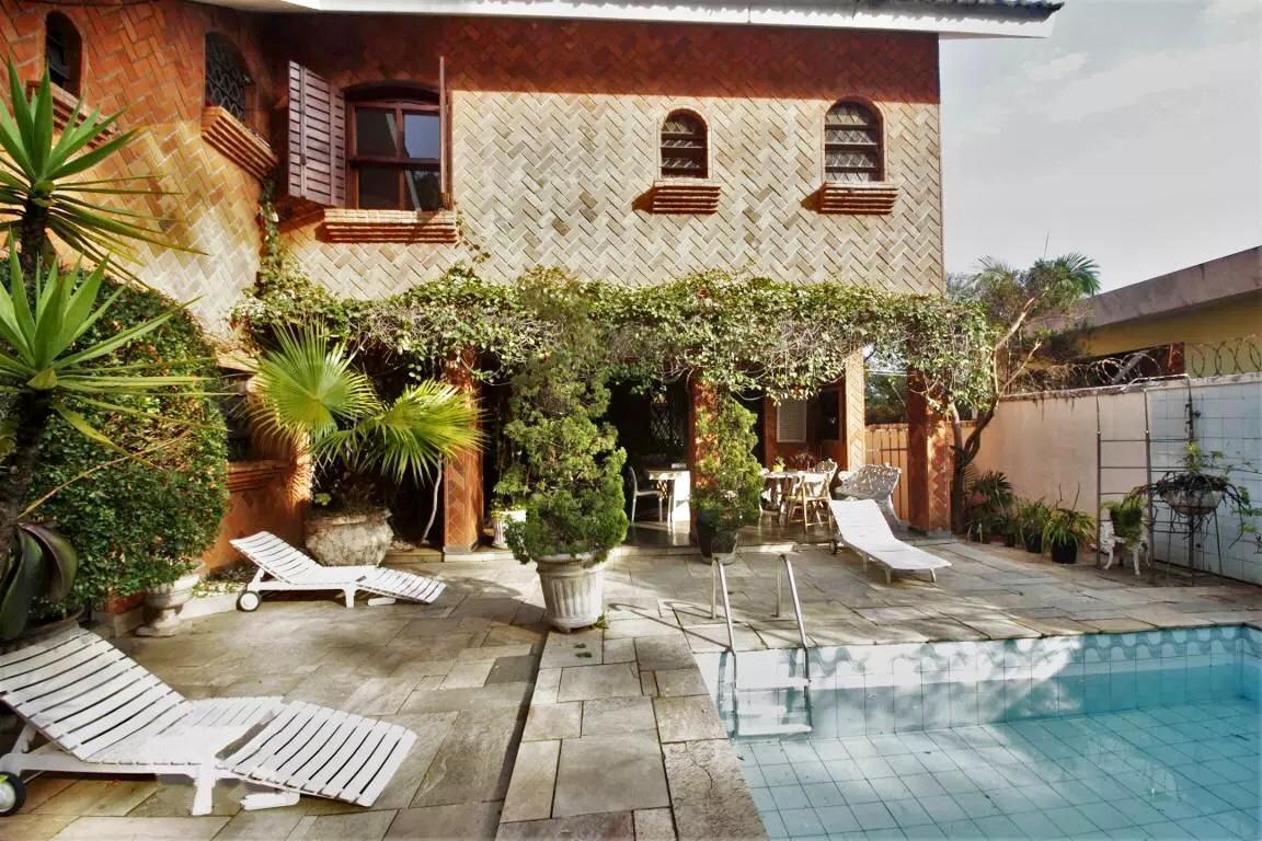 Deslumbrante casa tipo para locação em Morumbi com 6 quartos, sendo 4 suítes, 600m² – remaxmonarca#A