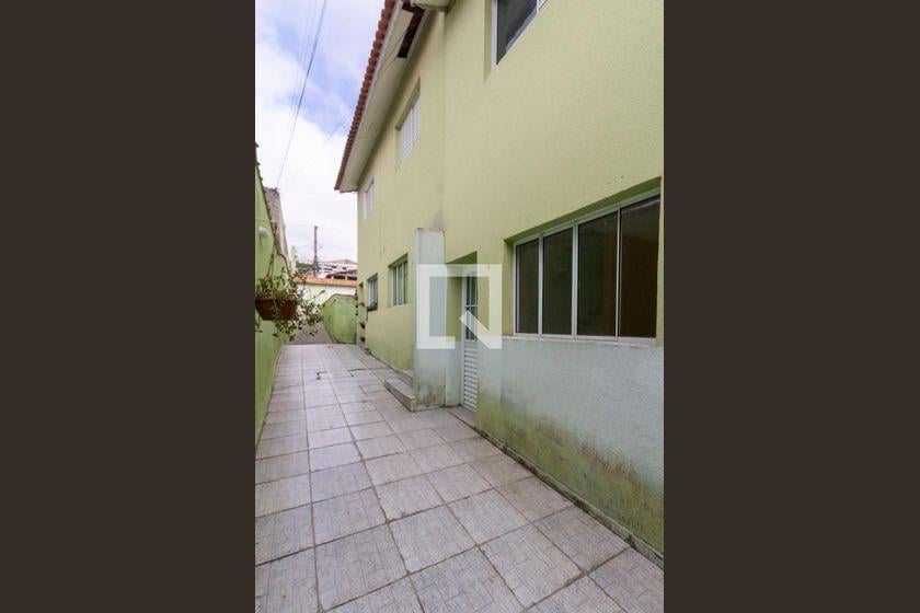 Casa à Venda – Itaquera, 2 Quartos, 80 m² – São Paulo