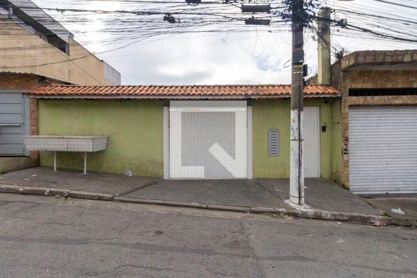 Casa à Venda – Itaquera, 2 Quartos, 80 m² – São Paulo