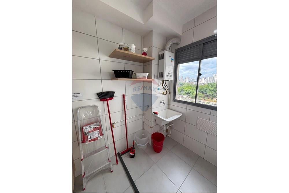 Apartamento para locação na Mooca, 30 metros, 1 quarto, sala, área de serviço e 1 banheiro