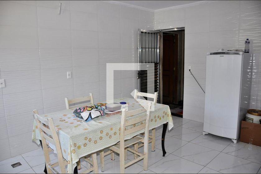 Casa à Venda – Jardim Peri, 3 Quartos, 65 m² – São Paulo