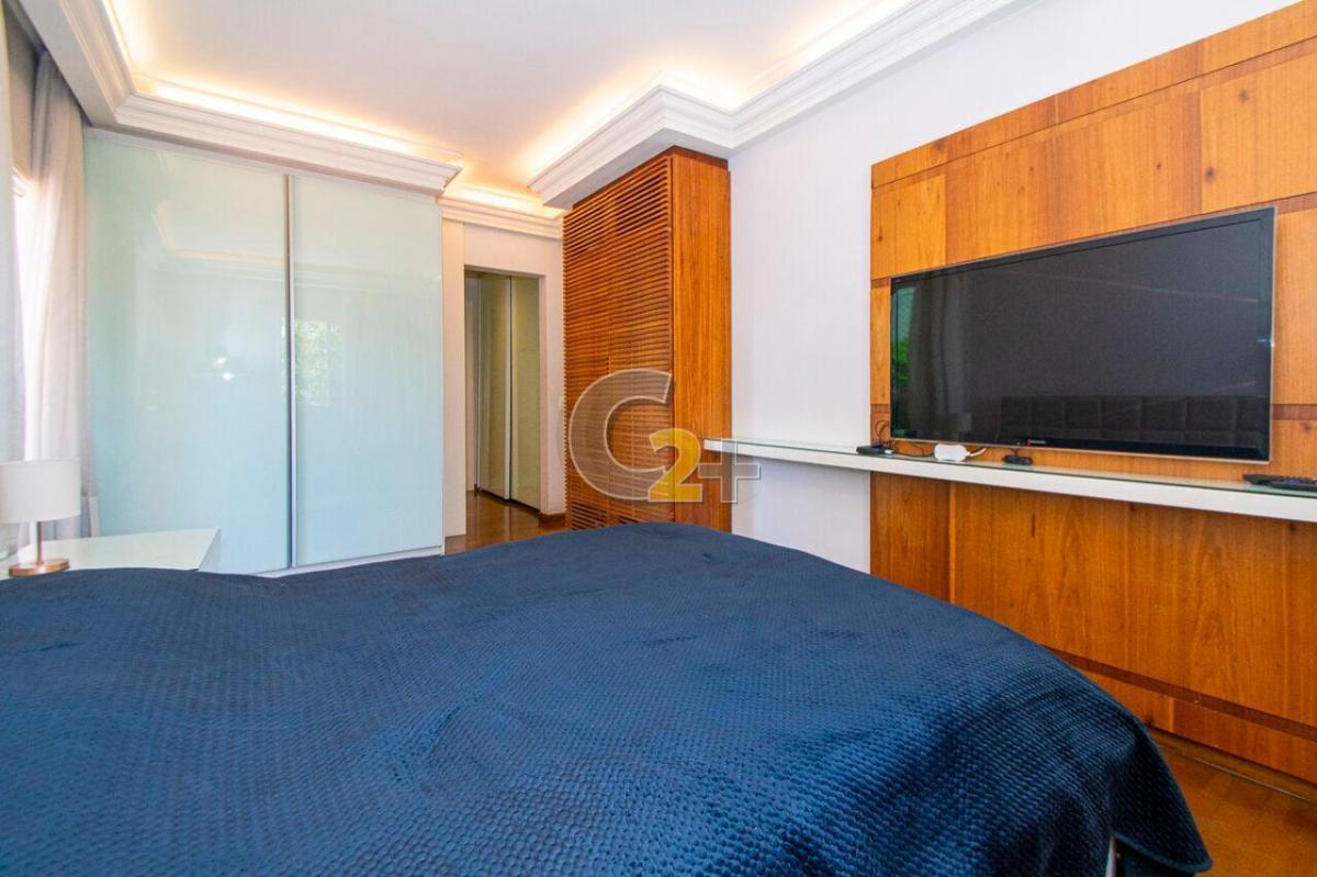 Aparatamento, venda, Higienópolis, 3 quartos sendo 3 suítes, 3 vagas com depósito, totalmente mobili