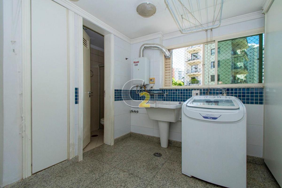 Aparatamento, venda, Higienópolis, 3 quartos sendo 3 suítes, 3 vagas com depósito, totalmente mobili