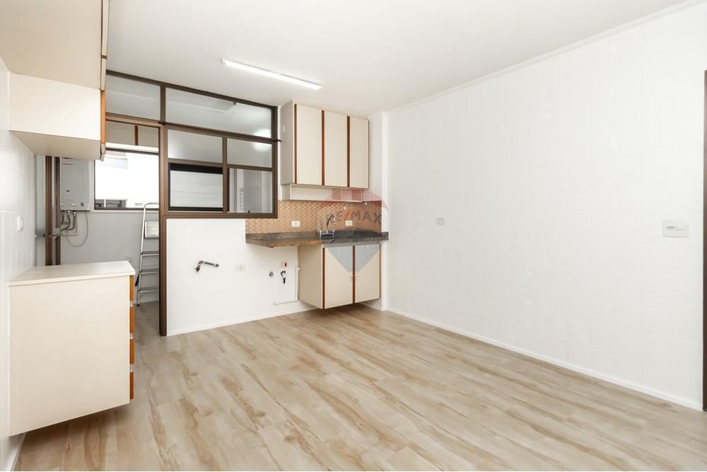 Apartamento em Moema