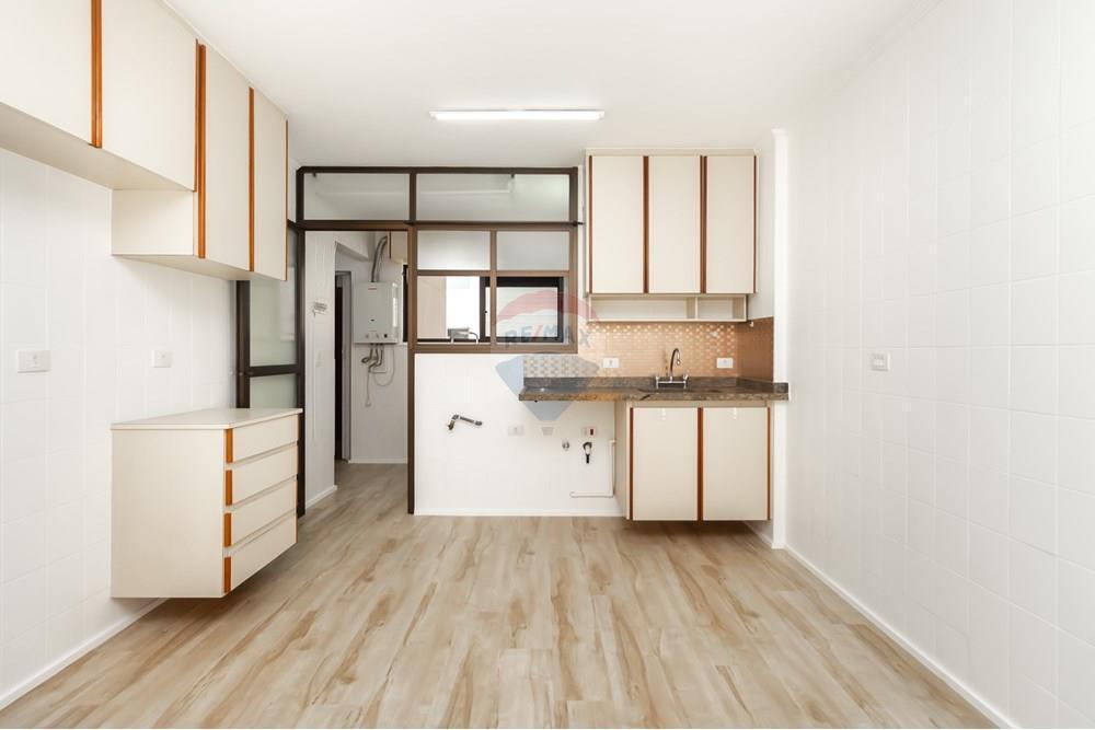 Apartamento em Moema