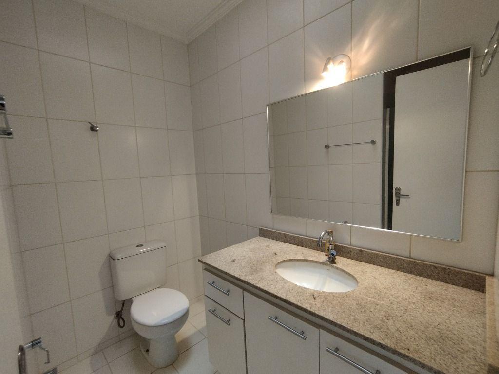 Sobrado a venda com 3 quartos sendo 1 suíte no Jd Esther/Butantã