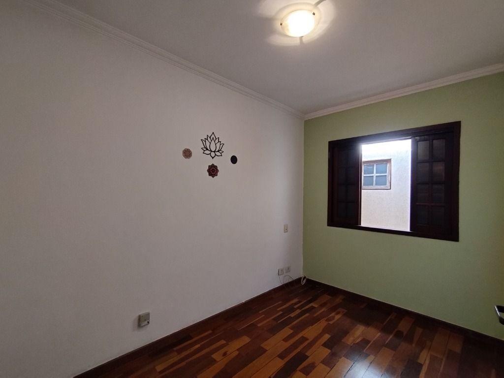 Sobrado a venda com 3 quartos sendo 1 suíte no Jd Esther/Butantã