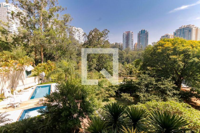 Apartamento à Venda – Panamby, 5 Quartos, 220 m² – São Paulo
