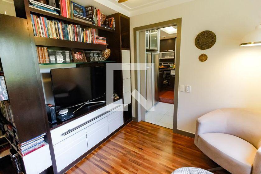 Apartamento à Venda – Panamby, 5 Quartos, 220 m² – São Paulo