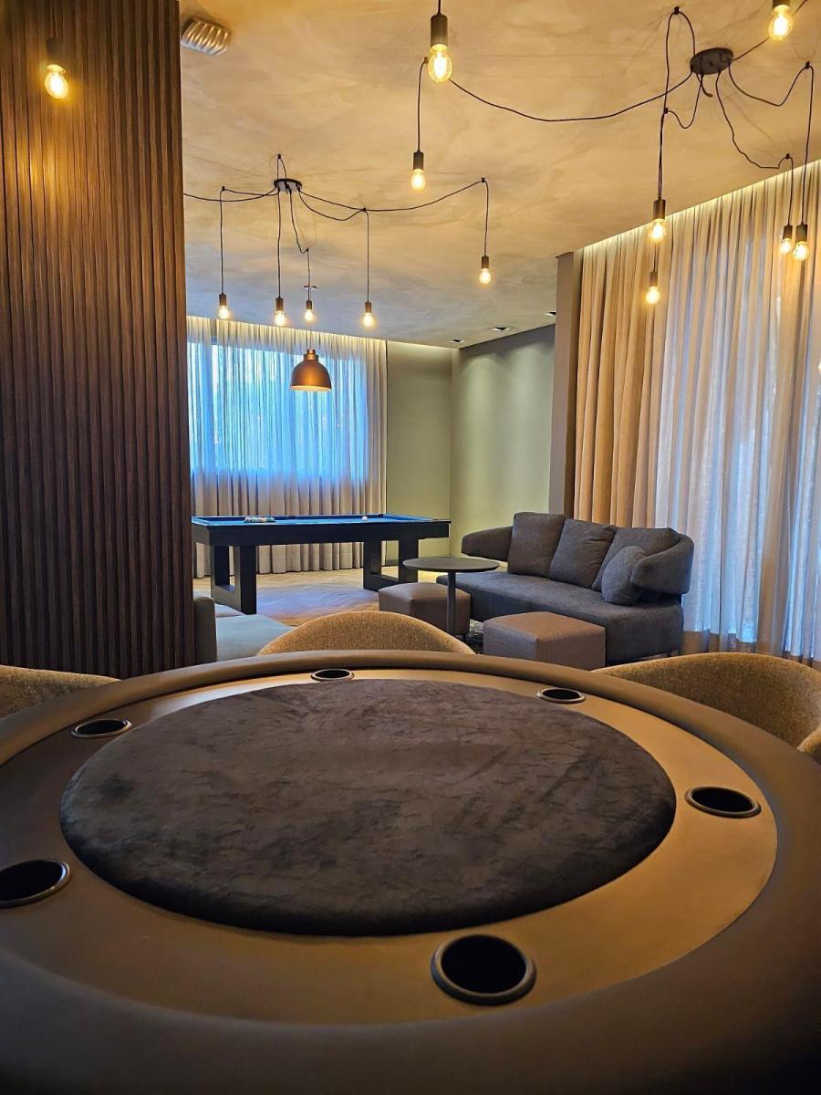 ICONYC CYRELA | Apartamento de 158m² com 3 Suítes e 2 Vagas – Varanda com Churrasqueira | Piscina Co