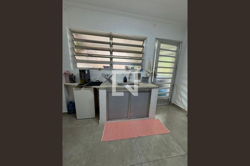 Casa à Venda – Chácara Inglesa, 3 Quartos, 111 m² – São Paulo