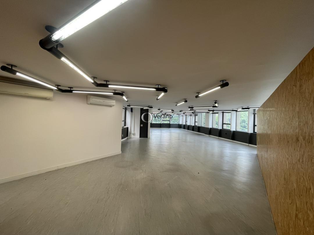 Conjunto comercial Vila Olímpia