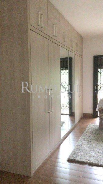 Casa à venda – no Jardim Marajoara