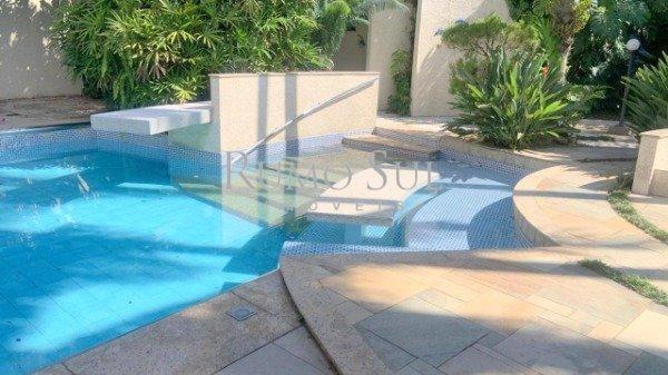 Casa à venda – no Jardim Marajoara