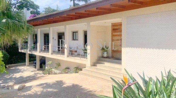 Casa à venda – no Jardim Marajoara