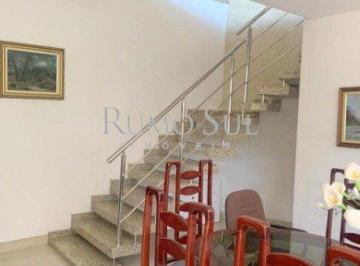 Casa à venda – no Jardim Marajoara