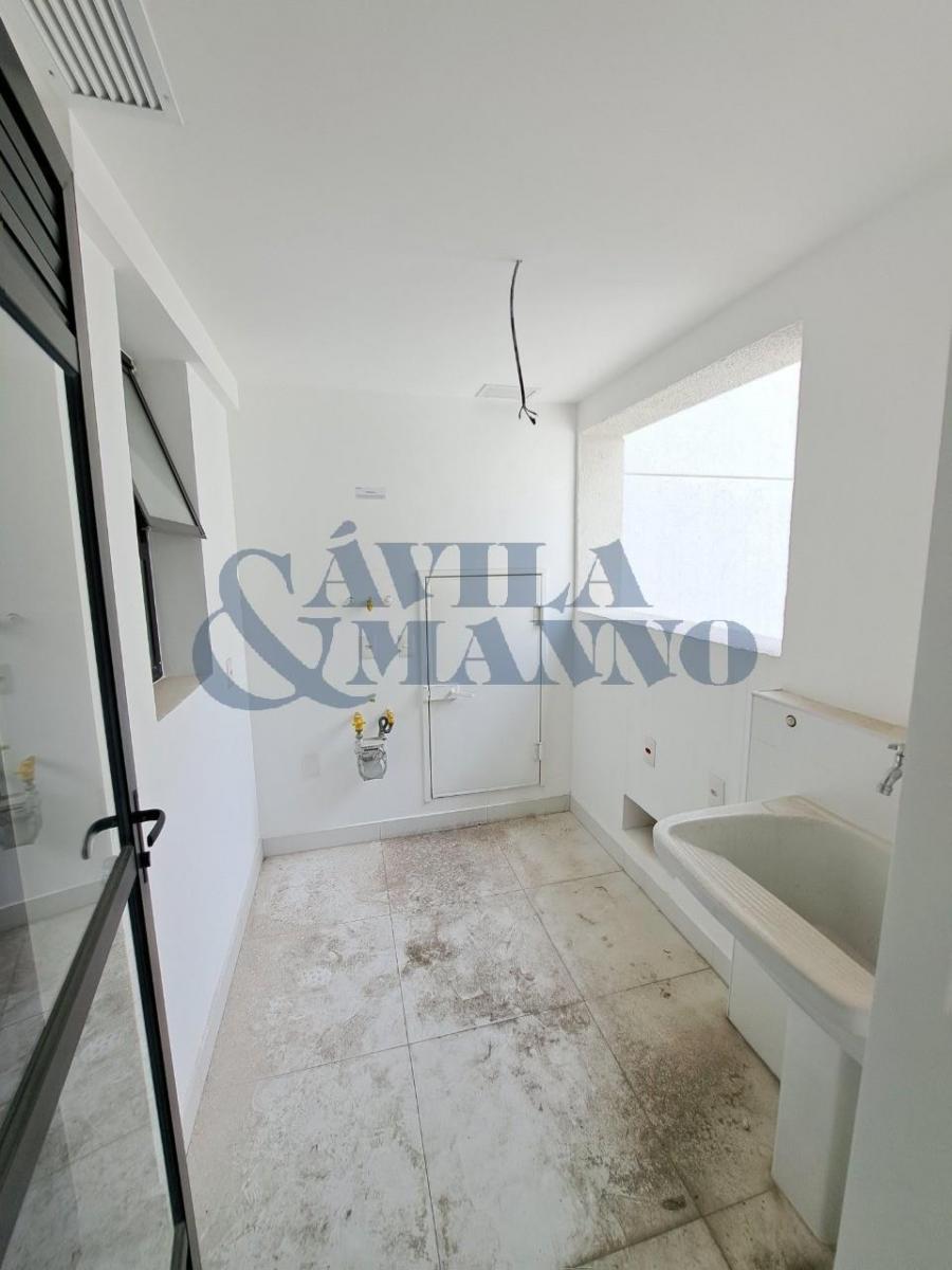 Cobertura de Luxo na Mooca: 3 Quartos, 3 Suítes, 7 Banheiros, 283m² – São Paulo